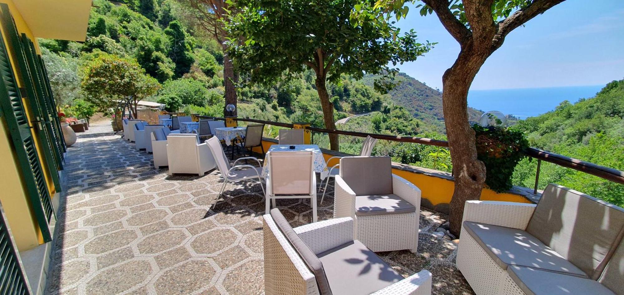 Agriturismo Costa Di Campo ヴェルナッツァ エクステリア 写真
