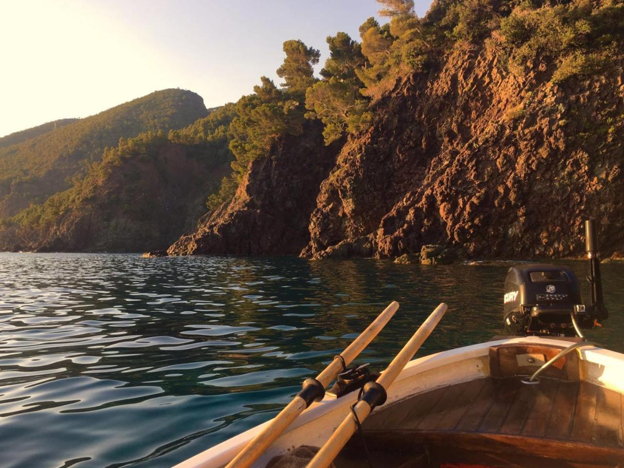 Agriturismo Costa Di Campo ヴェルナッツァ エクステリア 写真